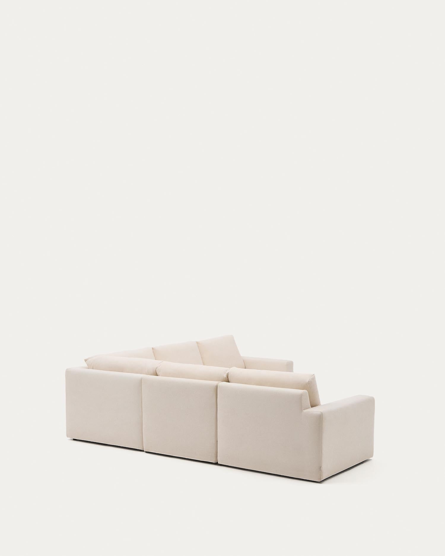 Entdecken Sie das modulare 5-Sitzer-Ecksofa Alea in Ecru. Komfort, Stil und pflegeleichte Materialien vereinen sich in diesem eleganten Möbelstück.