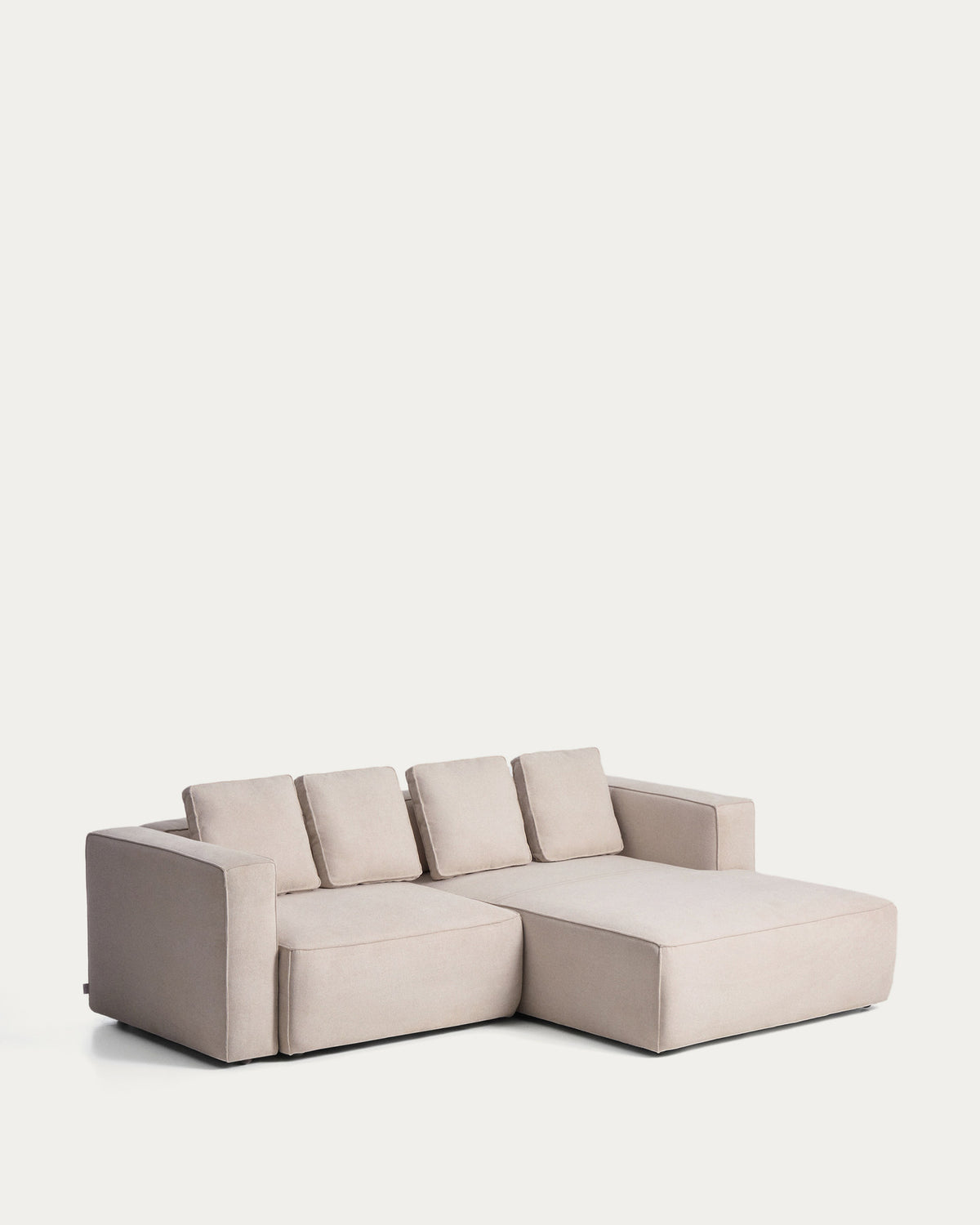 Beiges Bettsofa Marela mit Chaiselongue rechts, Gewebebezug und schwarzen Beinen