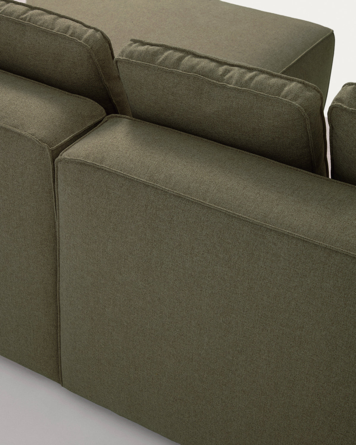 Dunkelgrünes Bettsofa Marela mit Chaiselongue rechts, Stoffbezug, Armlehnen, schwarze Beine