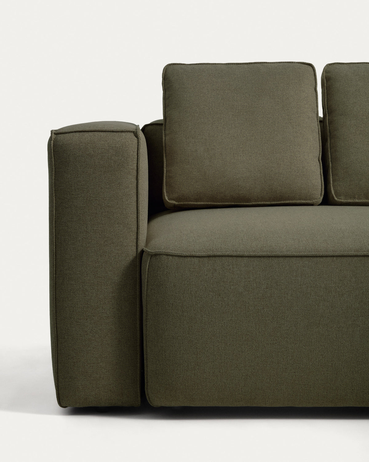 Dunkelgrünes Bettsofa Marela mit Chaiselongue rechts, Stoffbezug, Armlehnen, schwarze Beine