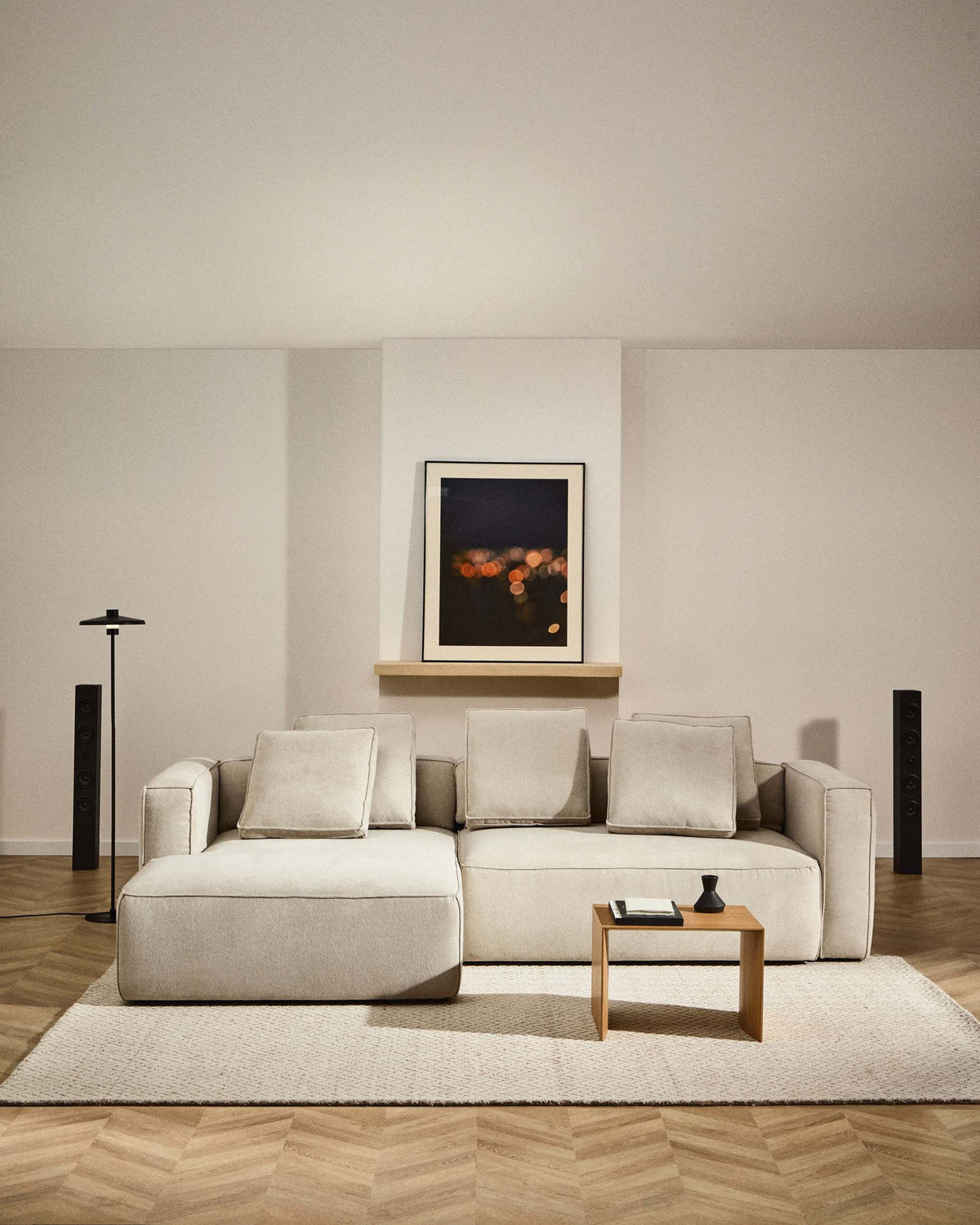 3-Sitzer Bettsofa Marela mit Chaiselongue links in beiger Chenille, 276 cm, FSC Mix Credit in Beige präsentiert im Onlineshop von KAQTU Design AG. Bettsofa ist von Kave Home