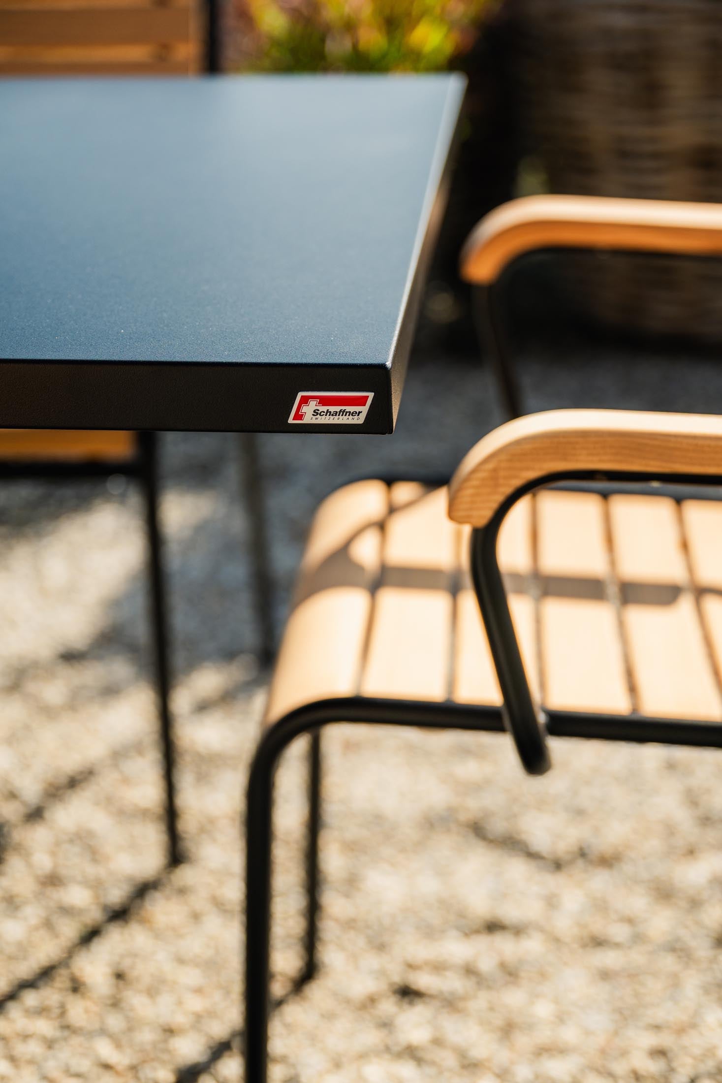 Säntis Metall-Gartentisch 240x80 klappbar in Schwarz präsentiert im Onlineshop von KAQTU Design AG. Gartentisch ist von Schaffner