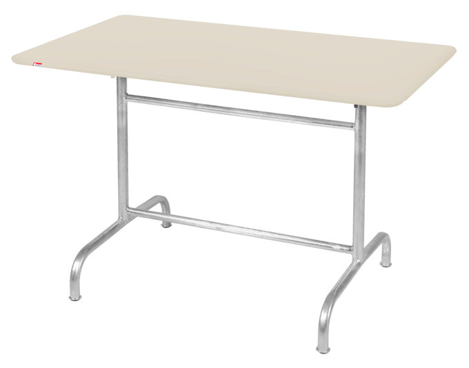 Rigi Metall-Gartentisch 120x70 klappbar in Pastellsand präsentiert im Onlineshop von KAQTU Design AG. Gartentisch ist von Schaffner