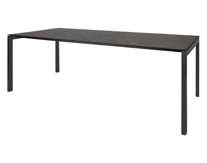 Stilvoller Gartentisch: Fiberglastisch Luzern 220x100 von Schaffner – robust, wetterfest, pflegeleicht, mit Edelstahlgestell.