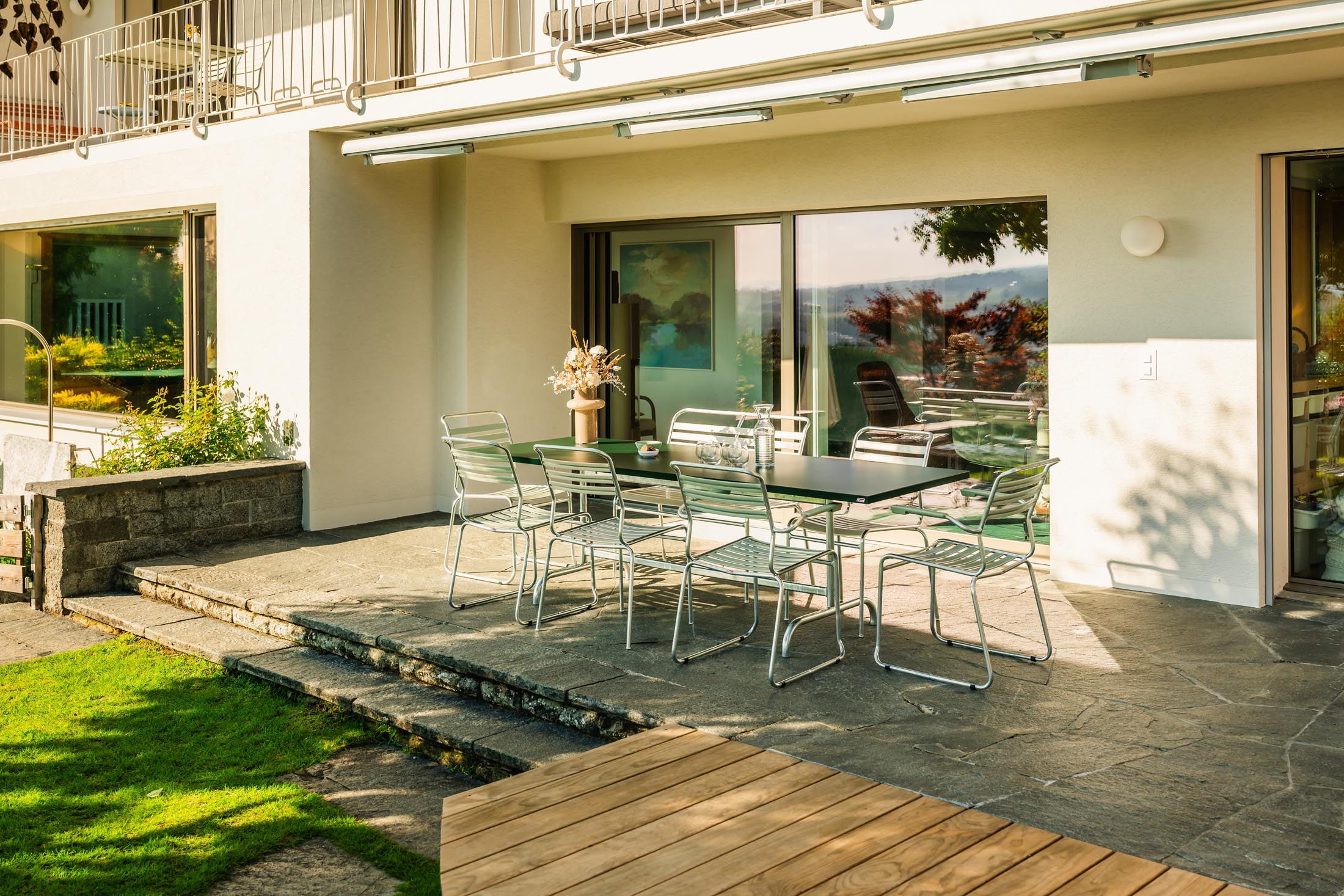 Schaffner Säntis Lättli-Gartenstuhl ohne Armlehne – wetterfest, langlebig, nachhaltige Schweizer Qualität für Terrasse, Balkon und Garten.
