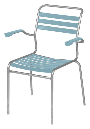 Entdecken Sie den Säntis Stuhl mit Armlehne von Schaffner: Elegante Form, robust und perfekt für Garten und Terrasse. Stapelbar und wetterbeständig.