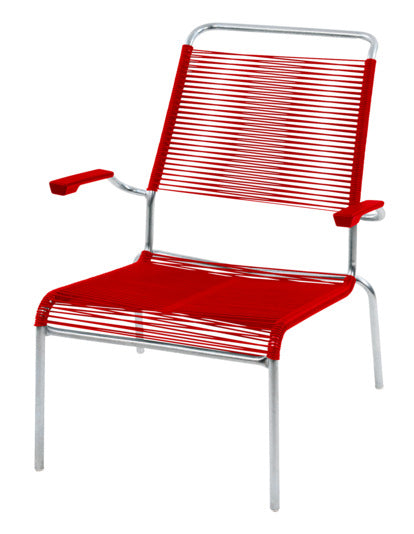 Genießen Sie stilvolle Entspannung mit dem Säntis Lounger Hochlehner Spaghetti von Schaffner. Bequeme Polsterung und elegante Farbvarianten für jeden Garten.