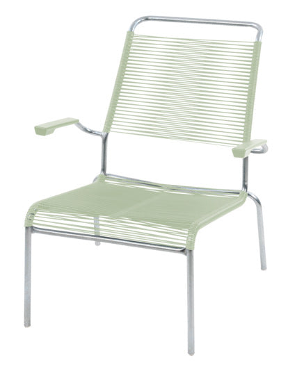 Genießen Sie stilvolle Entspannung mit dem Säntis Lounger Hochlehner Spaghetti von Schaffner. Bequeme Polsterung und elegante Farbvarianten für jeden Garten.