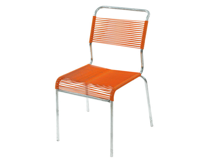 Säntis Spaghetti-Gartenstuhl ohne Armlehne in Orange präsentiert im Onlineshop von KAQTU Design AG. Gartenstuhl ist von Schaffner