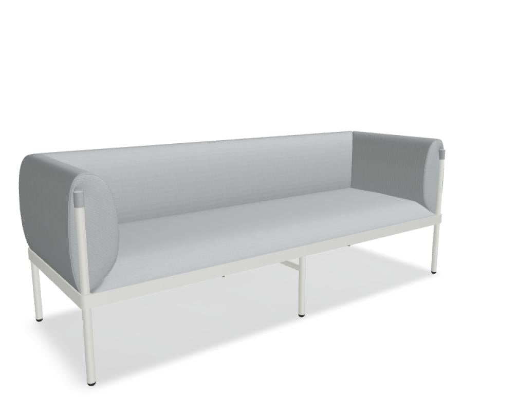 Stilt SIS3 - Sofa niedrige Rückenlehne in Blau präsentiert im Onlineshop von KAQTU Design AG. 3er Sofa ist von Mdd