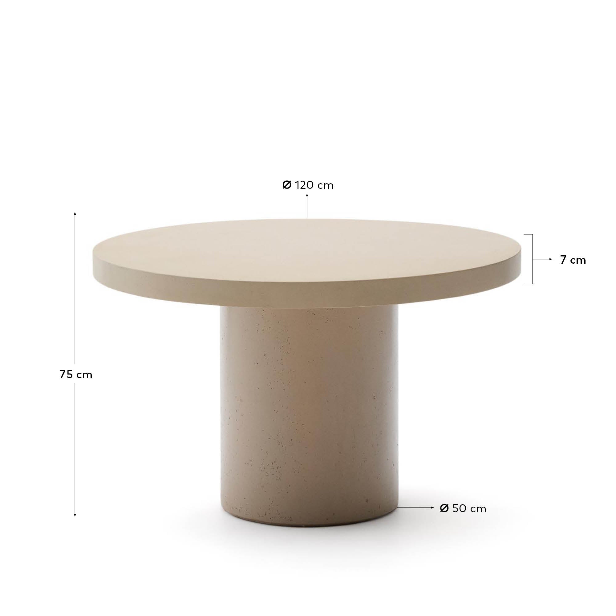 Stilvoller runder Tisch Aiguablava aus beige Zement, Ø 120 cm. Ideal für gesellige Momente im Freien, witterungsbeständig und pflegeleicht.