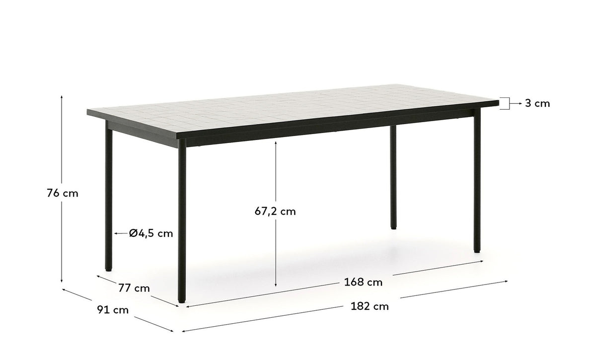Outdoor-Tisch Maurina aus grün verzinktem Stahl mit Kacheln in der Farbe Écru 182 x 91 cm in Dunkelgrün, Ecru präsentiert im Onlineshop von KAQTU Design AG. Gartentisch ist von Kave Home