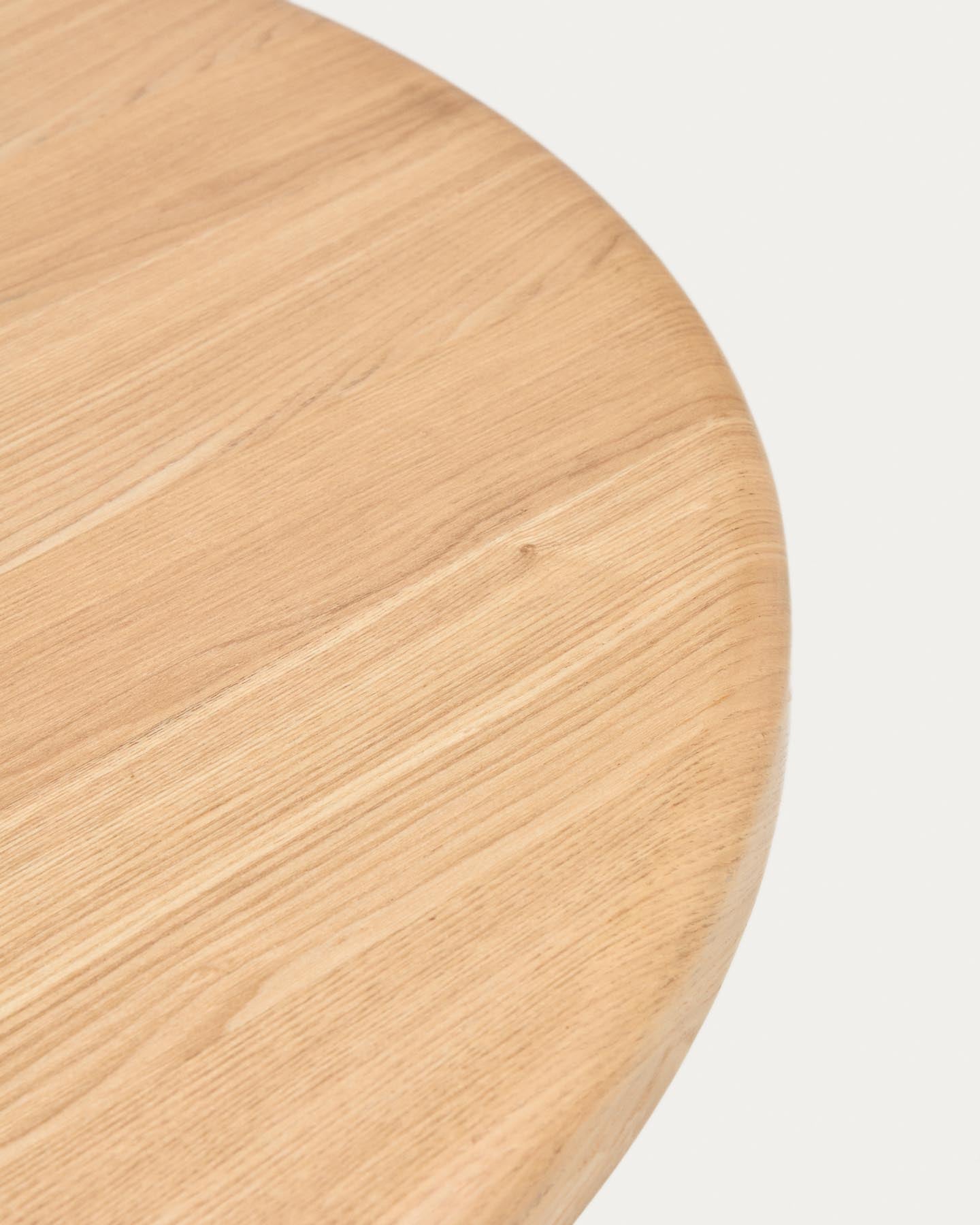 Mailen ovaler Tisch aus Eschenfurnier mit natürlichem Finish Ø 180 x 105 cm in Braun präsentiert im Onlineshop von KAQTU Design AG. Esstisch ist von Kave Home