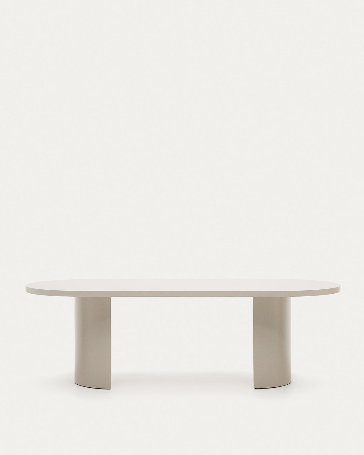 Tisch Nealy aus lackiertem MDF mit eierschalfarbenem Finish 240 x 100 cm in Weiss präsentiert im Onlineshop von KAQTU Design AG. Esstisch ist von Kave Home