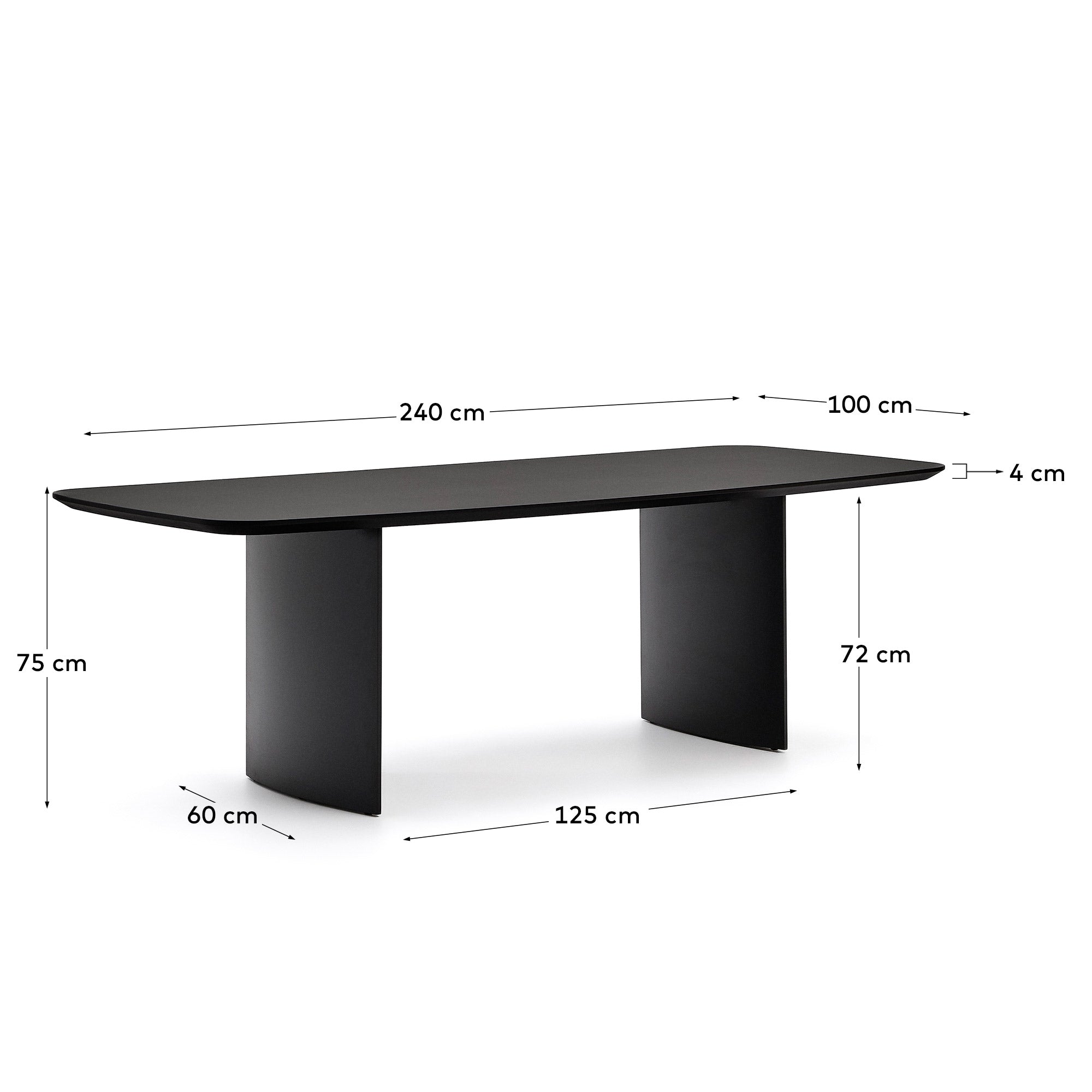 Moderner Tisch Litto von Kave Home, 240 x 100 cm, aus hochwertigem schwarz lackiertem MDF. Perfekt für festliche Anlässe und elegantes Wohnen.