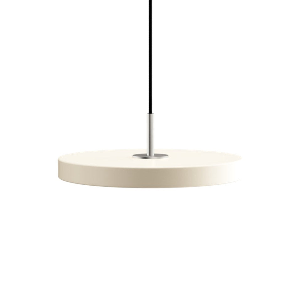 Asteria Plus Mini Pendellampe in Pearl White präsentiert im Onlineshop von KAQTU Design AG. Pendelleuchte ist von Umage