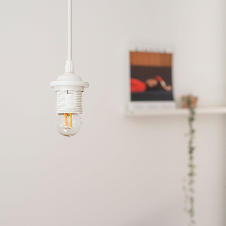 Idea E27 in präsentiert im Onlineshop von KAQTU Design AG. Leuchtmittel ist von Umage