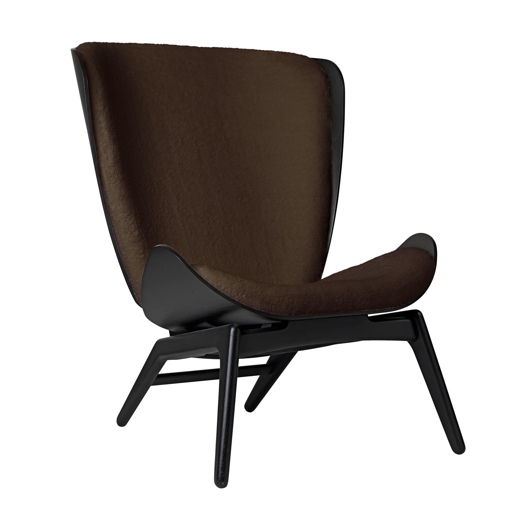 Eleganter Reader Sessel von Umage, ideal für gemütliche Leseecken. Hochwertige Materialien und zeitgemäße Ästhetik vereinen Komfort und Stil.