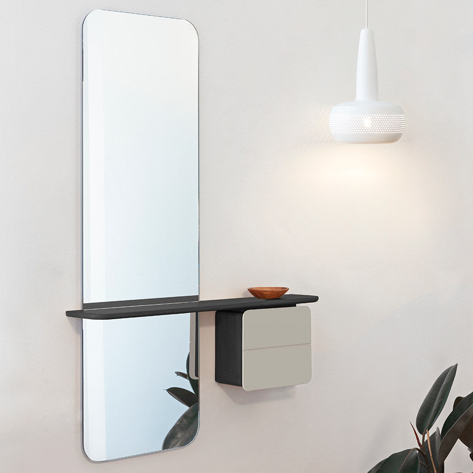 One More Look Wandregal in Pearl White präsentiert im Onlineshop von KAQTU Design AG. Wandregal ist von Umage