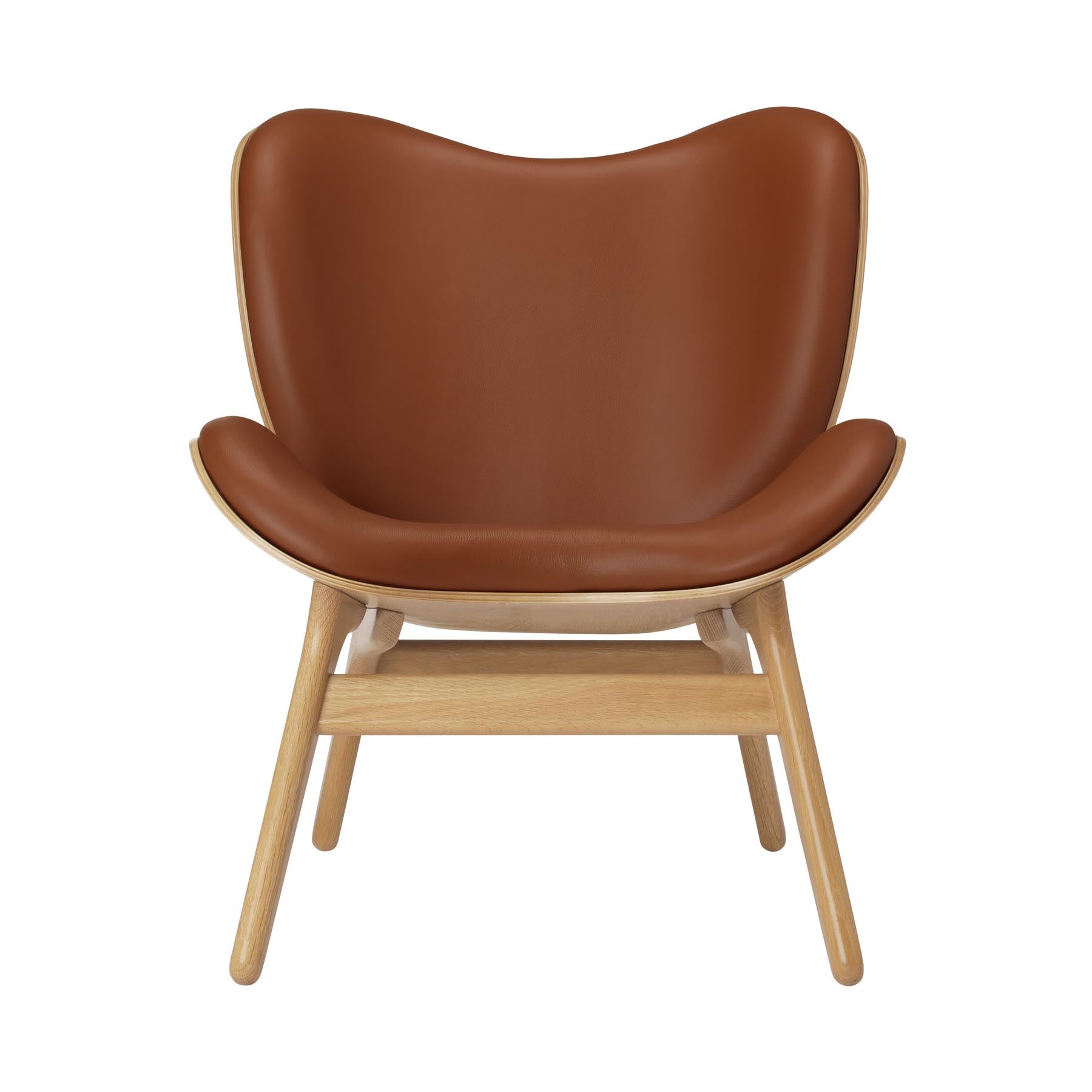 Moderner Low Sessel A Conversation Piece von Umage in edlem Cognac, perfekt für gemütliche Gespräche und stilvolle Einrichtung.
