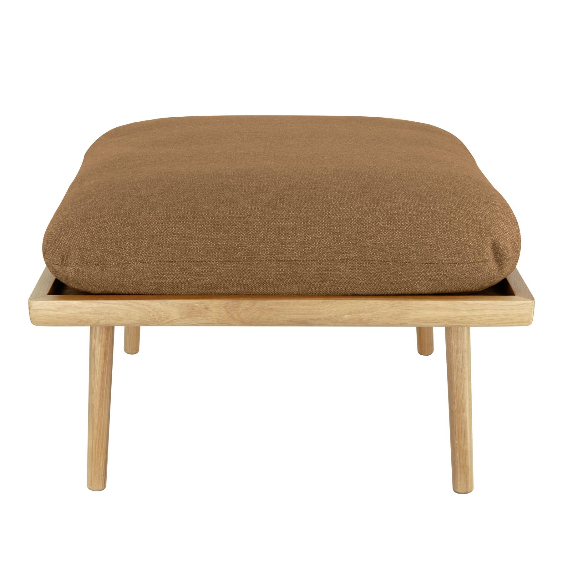 Stylisches Lounge Around Pouffe Sitzkissen in Sugar Brown, ideal für gemütliche Sitzgelegenheiten und modernes Wohndesign von Umage.