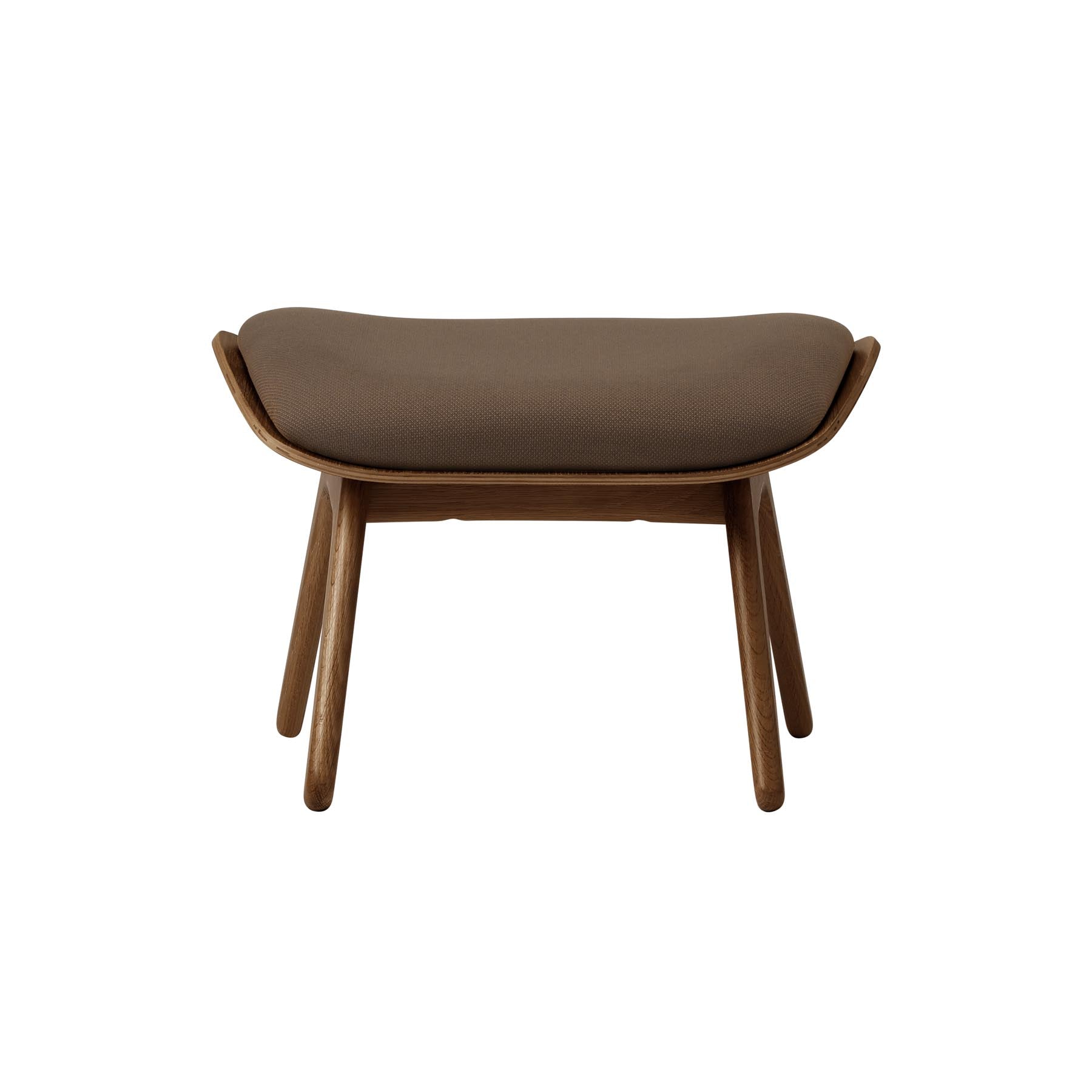 Eleganter Reader Ottoman in Mocca von Umage, ideal für gemütliche Leseecken und als stilvolles Wohnaccessoire.