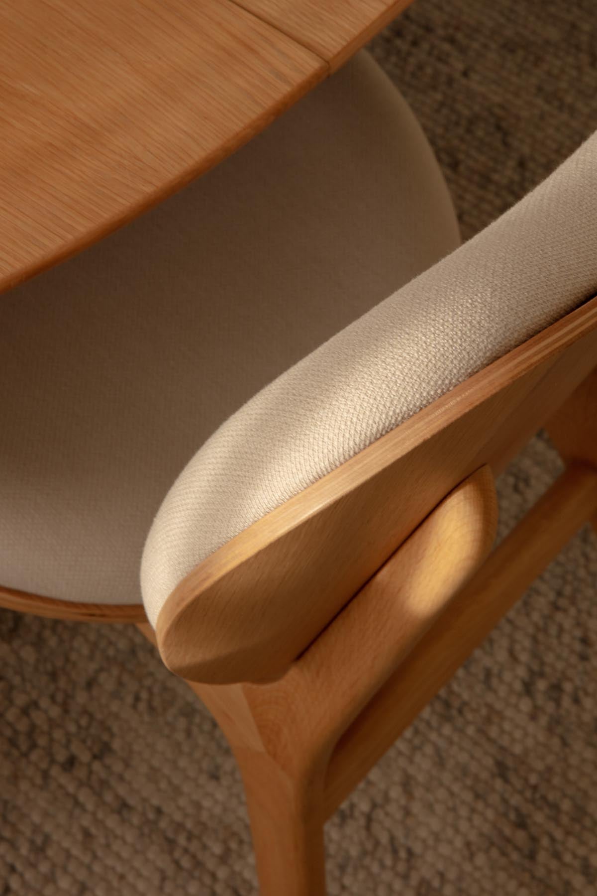 A Conversation Piece Esszimmerstuhl in White Sands präsentiert im Onlineshop von KAQTU Design AG. Stuhl ist von Umage