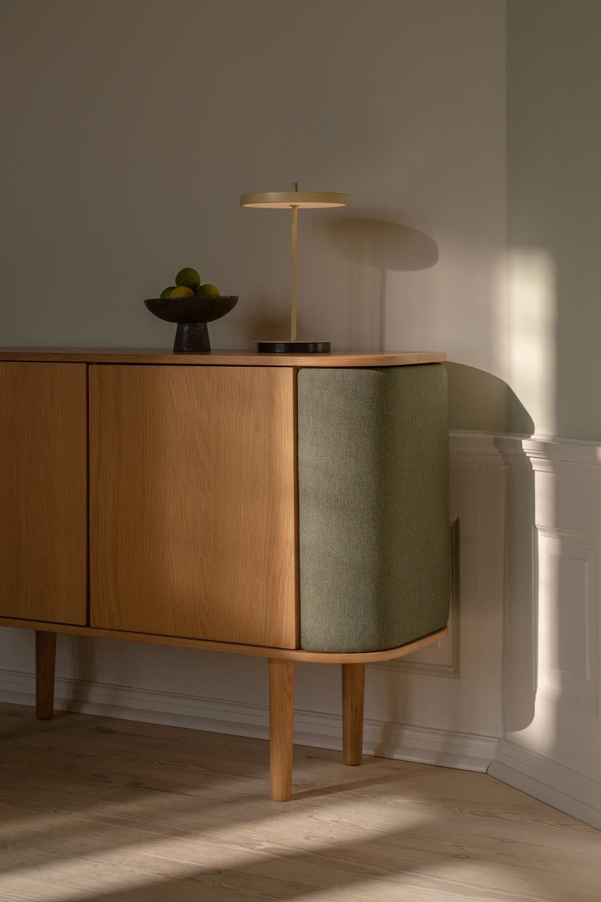 Treasures 2-türig Sideboard in Morning Meadows präsentiert im Onlineshop von KAQTU Design AG. Sideboard ist von Umage
