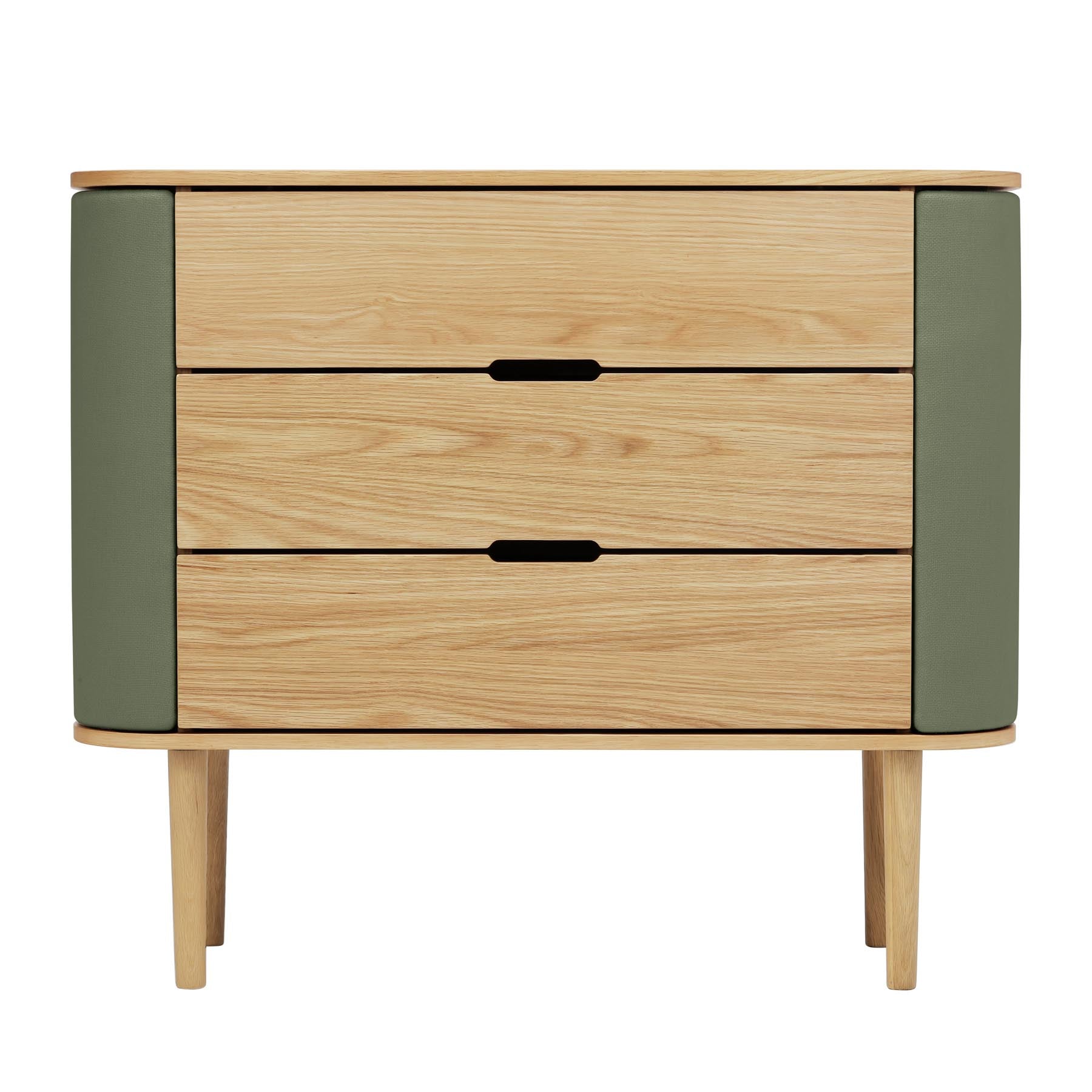 Moderne Kommode Treasures Dresser von Umage, harmonische Farbtöne, perfekt für stilvolle Einrichtung und praktische Aufbewahrungslösungen.