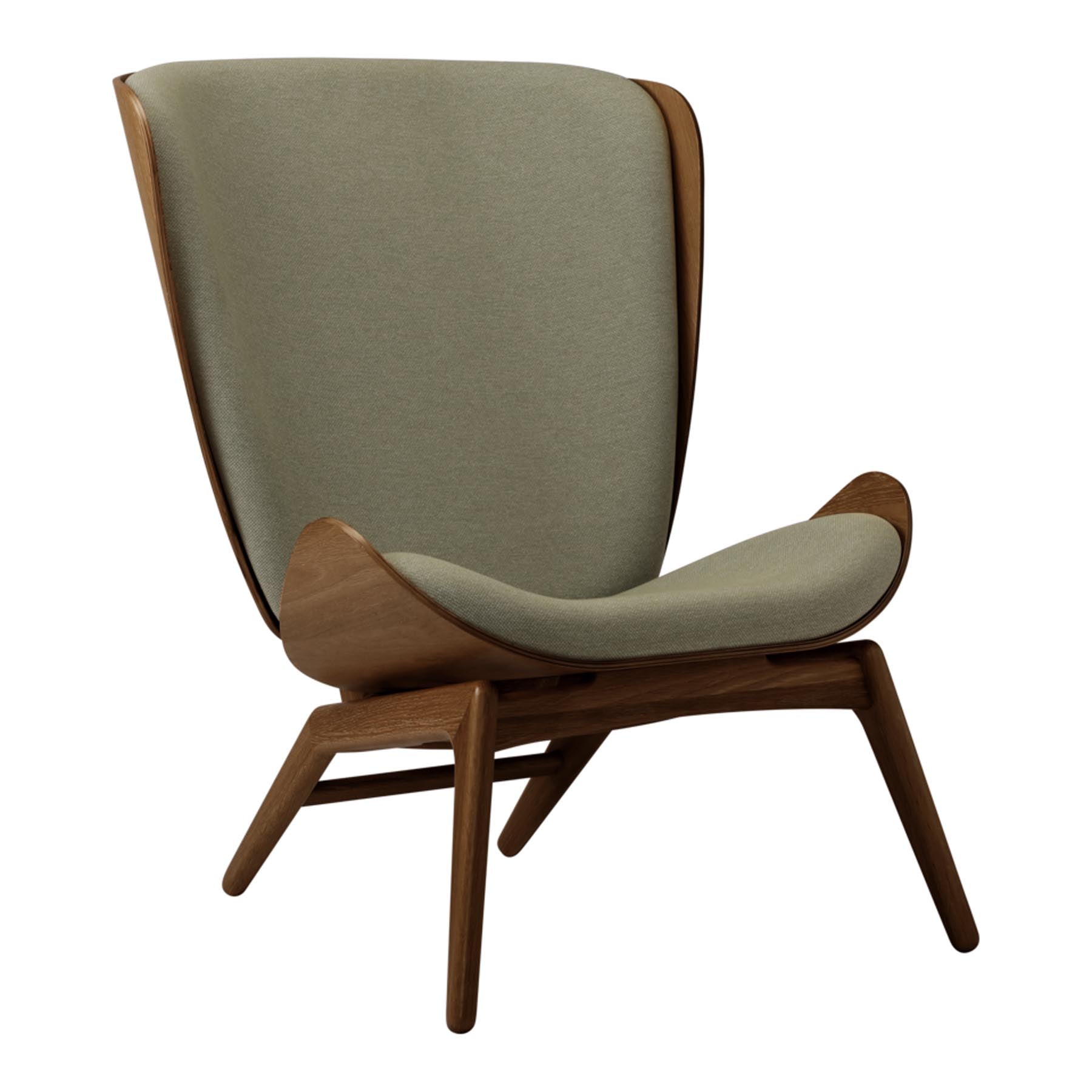 Eleganter Reader Sessel von Umage, ideal für gemütliche Leseecken und stilvolle Wohnräume.