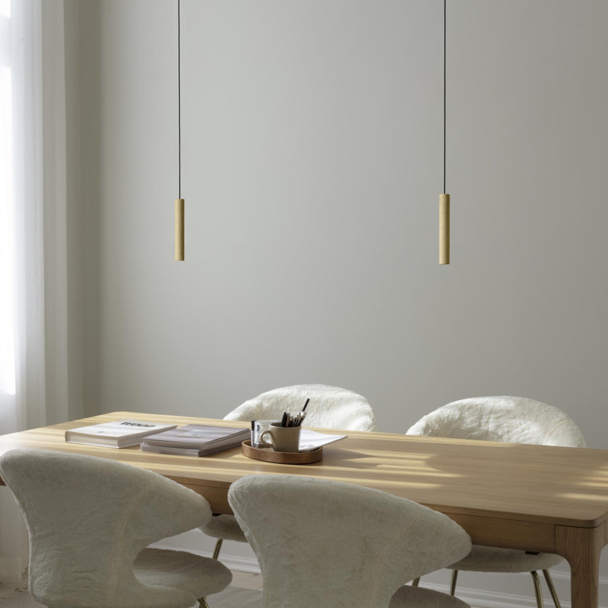 Time Flies Stuhl in Teddy White präsentiert im Onlineshop von KAQTU Design AG. Stuhl ist von Umage