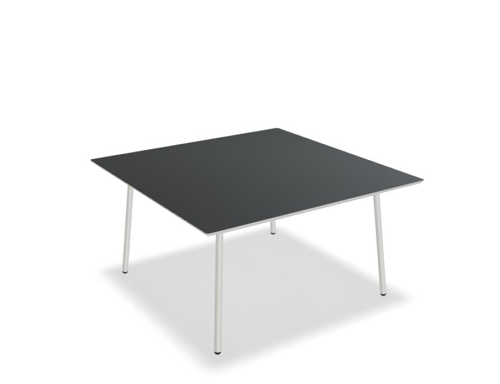Unit UN14 - Tisch in FENIX Schwarz Matt präsentiert im Onlineshop von KAQTU Design AG. Esstisch ist von Mdd