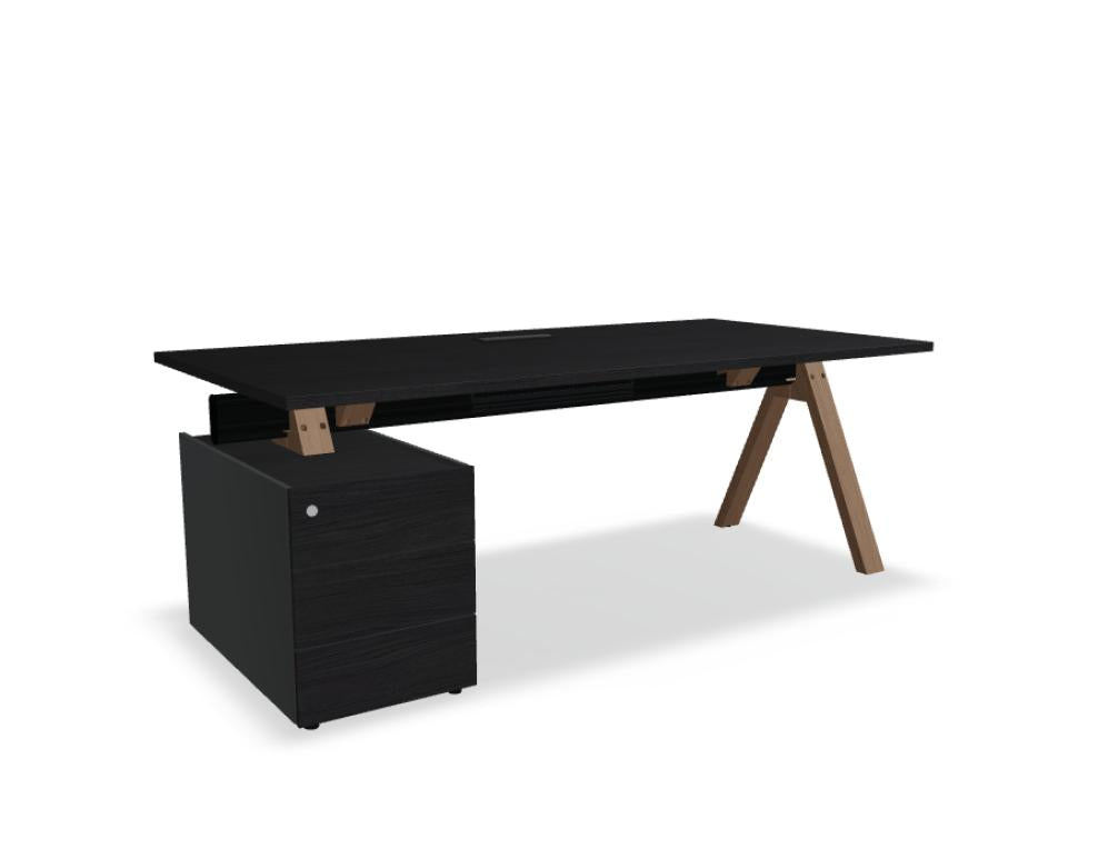 Viga V08L - Chefschreibtisch mit Container in FENIX Schwarz Matt präsentiert im Onlineshop von KAQTU Design AG. Schreibtisch ist von Mdd