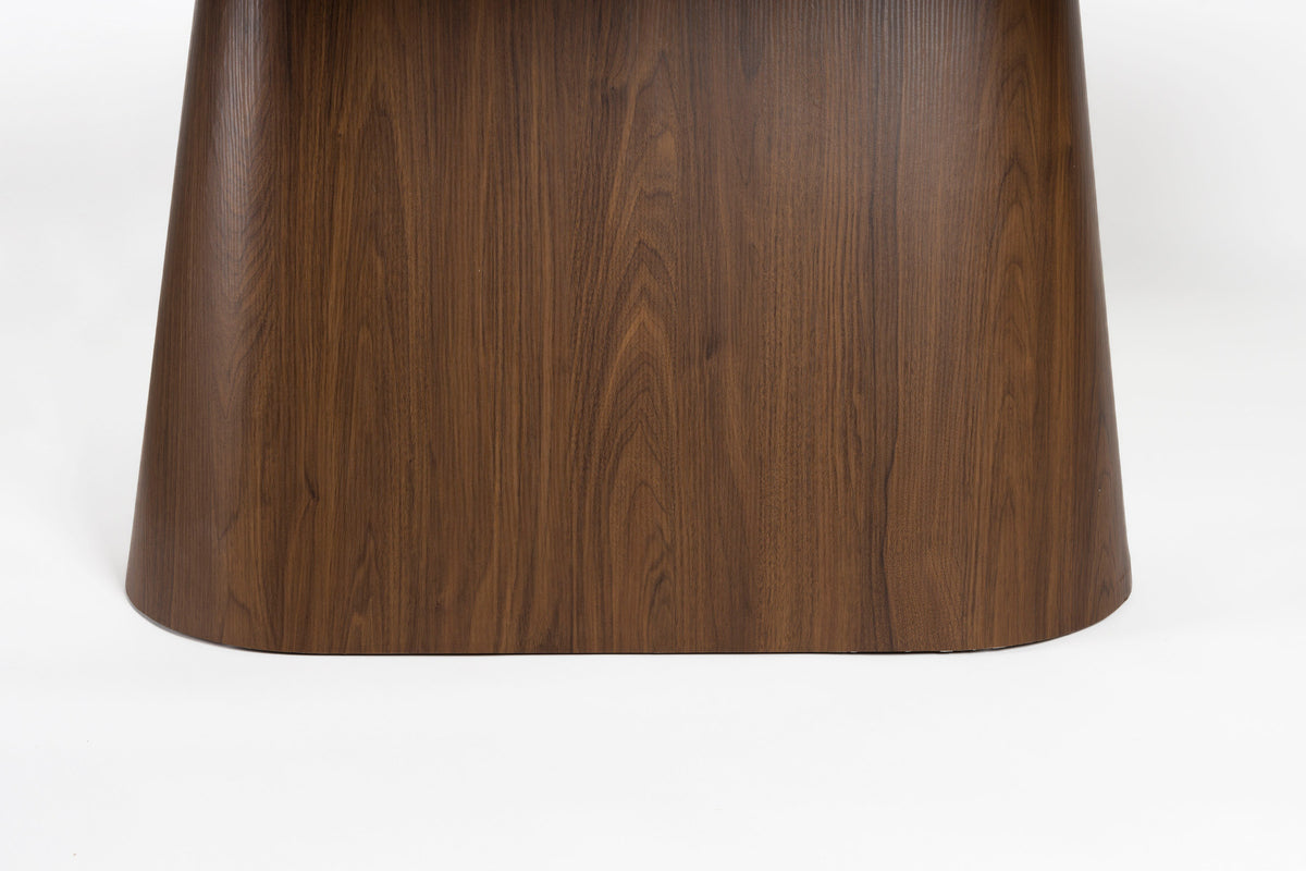 Almira Esstisch Oval in Braun präsentiert im Onlineshop von KAQTU Design AG. Esstisch ist von White Label Living