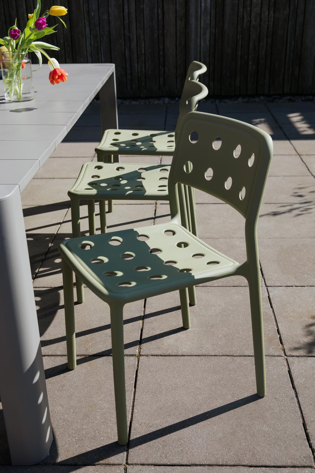 Gartenstuhl Serra Ochre in Gelb präsentiert im Onlineshop von KAQTU Design AG. Gartenstuhl ist von White Label Living