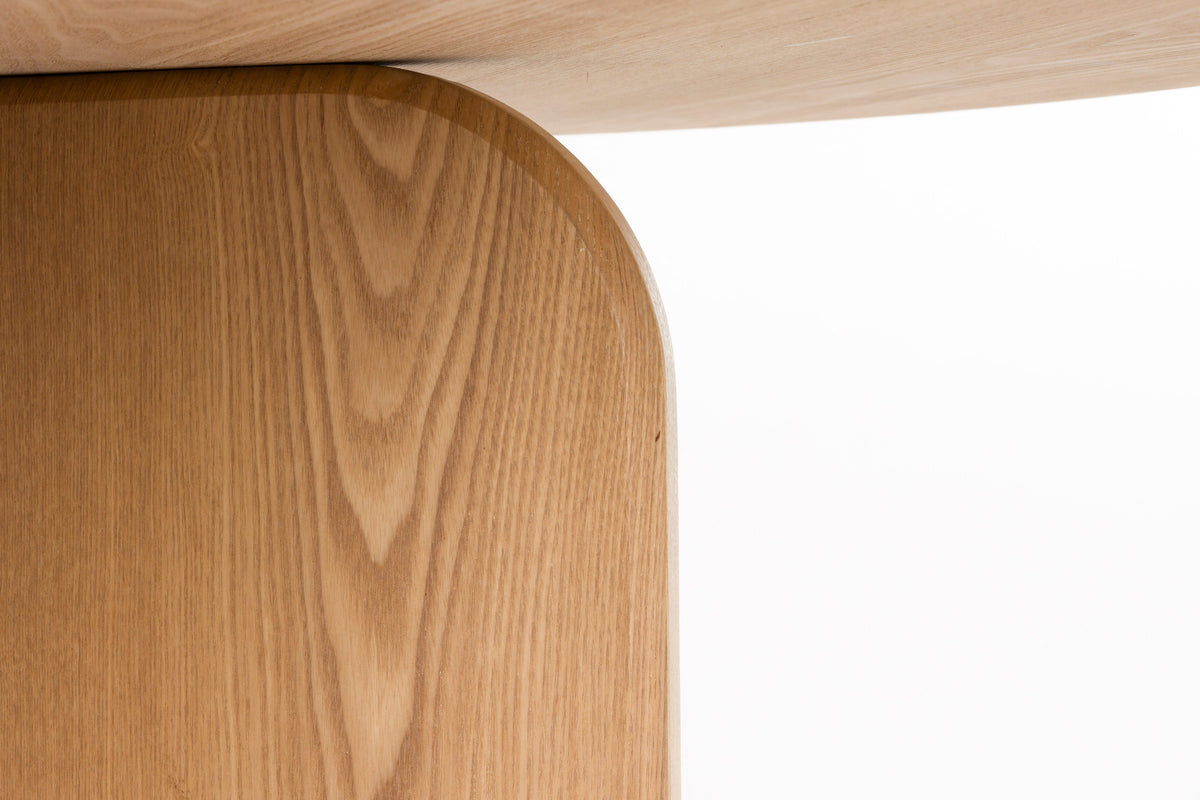 Esstisch Laurent Natural in beige präsentiert im Onlineshop von KAQTU Design AG. Esstisch ist von White Label Living