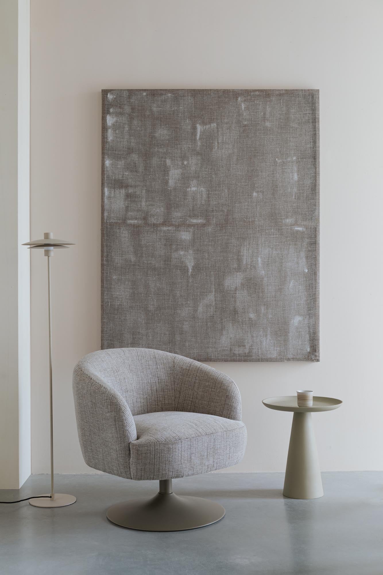 Entdecken Sie den Sessel Renate von White Label Living – stilvoll, bequem und drehbar für maximalen Komfort in jedem Raum.