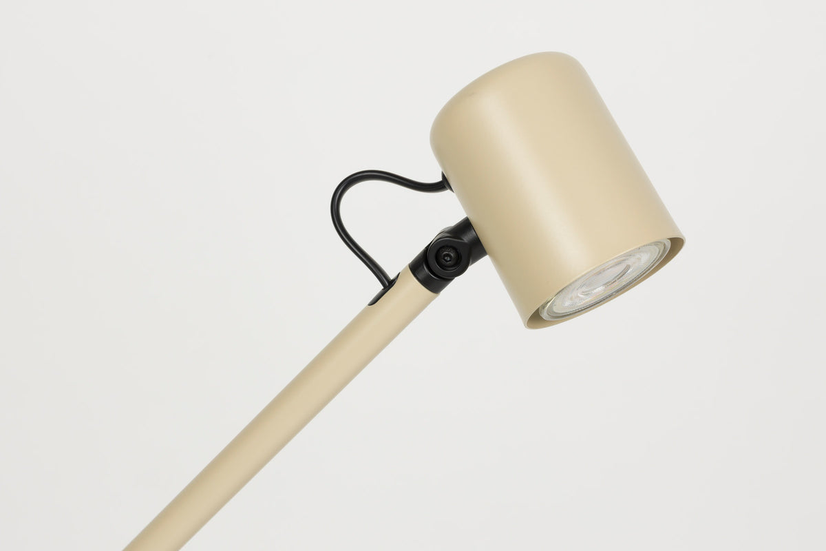 Stehlampe Aero in beige präsentiert im Onlineshop von KAQTU Design AG. Stehleuchte ist von White Label Living