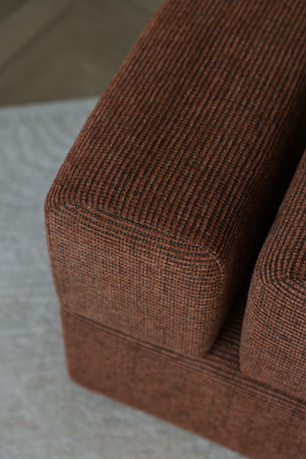 Hocker Staple in Terrakotta präsentiert im Onlineshop von KAQTU Design AG. Hocker ist von White Label Living