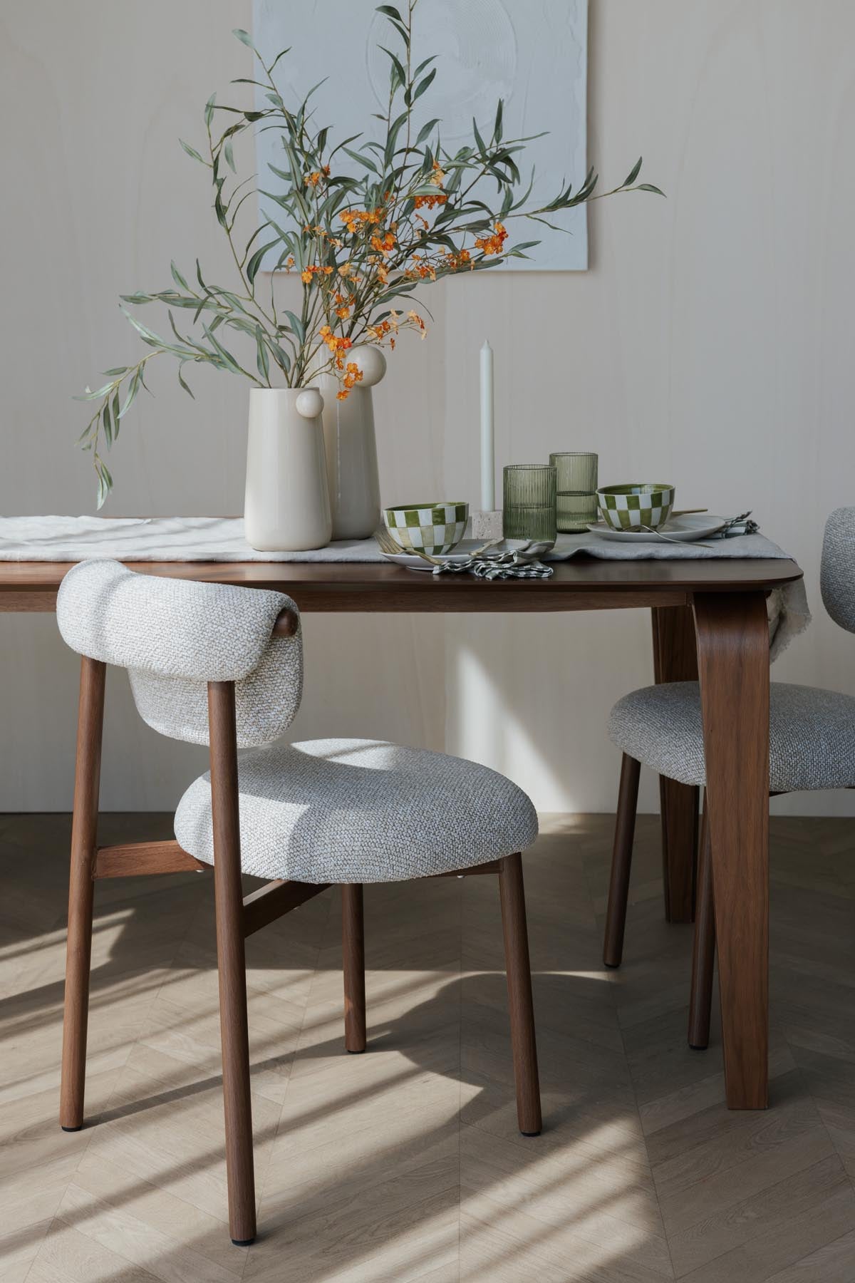 Stuhl Lee in Beige präsentiert im Onlineshop von KAQTU Design AG. Stuhl ist von White Label Living