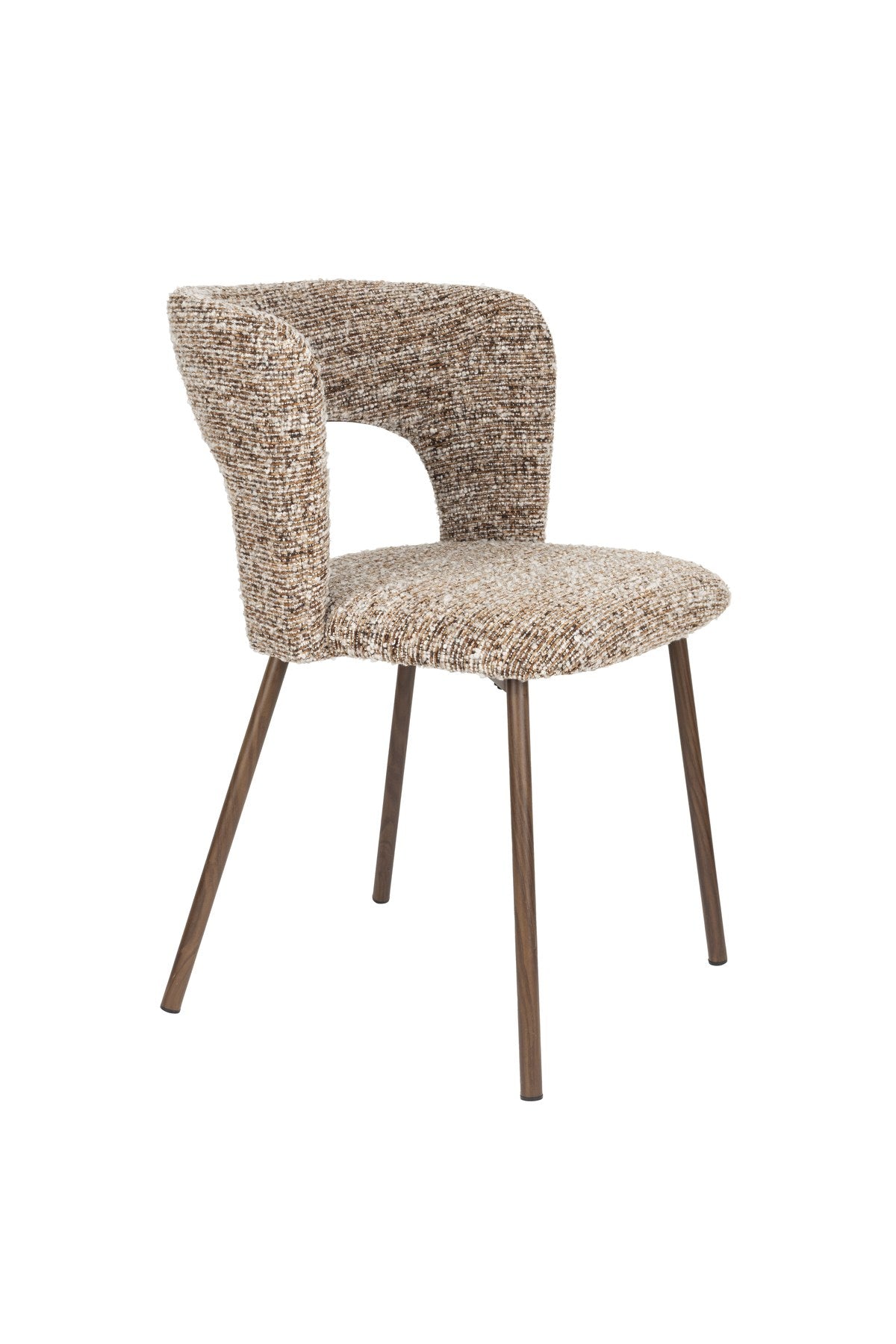 Stuhl Chelsea von White Label Living mit beigem, grob gewebtem Polsterbezug und schlankem Gestell mit bogenförmiger Rückenlehne.