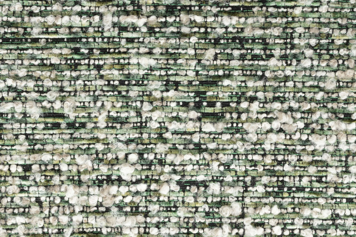 Stuhl Chelsea von White Label Living mit beigem, grob gewebtem Polsterbezug und schlankem Gestell mit bogenförmiger Rückenlehne.