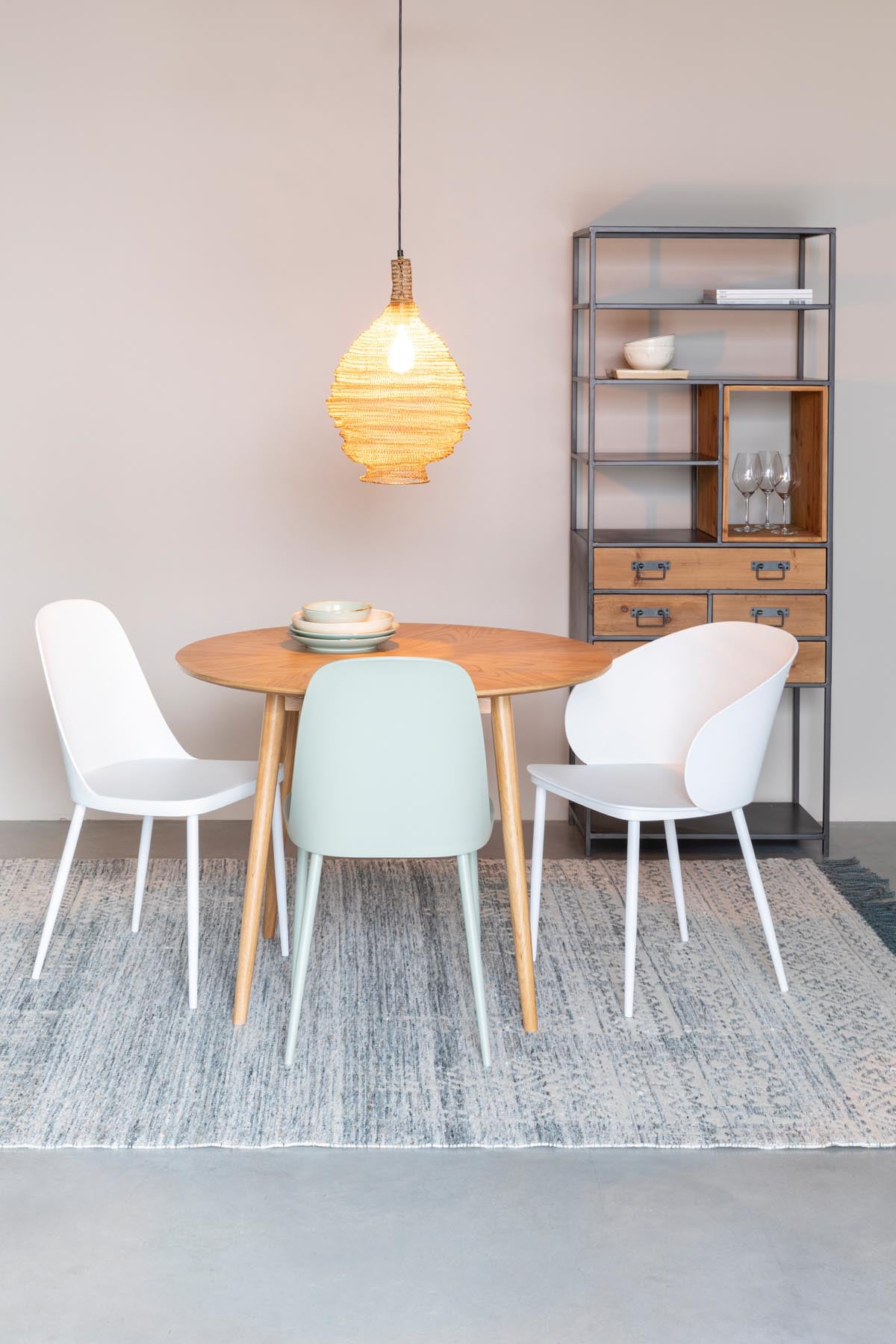Stuhl GIGI in Weiss präsentiert im Onlineshop von KAQTU Design AG. Stuhl ist von White Label Living