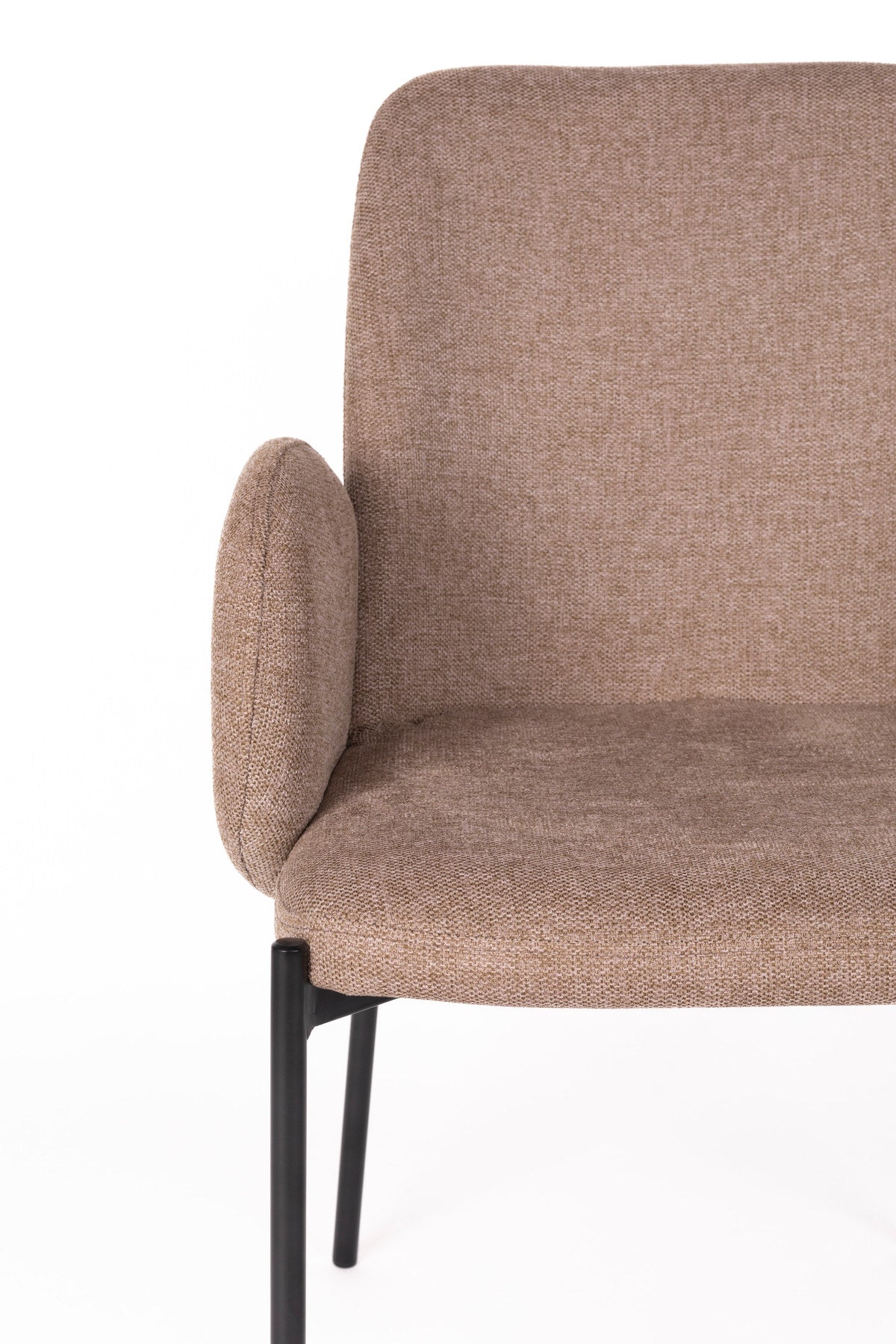 Tjarda Stuhl Braun in Braun präsentiert im Onlineshop von KAQTU Design AG. Stuhl mit Armlehne ist von White Label Living