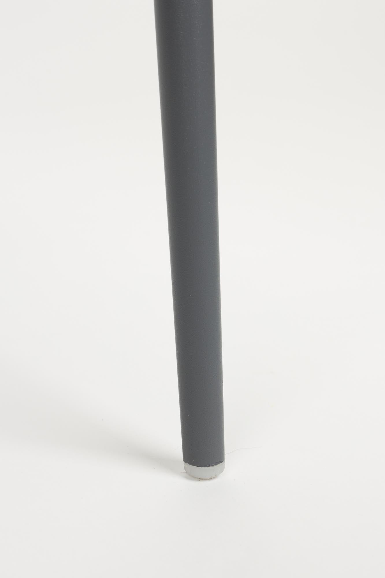 Der Jeffrey Stuhl von White Label Living kombiniert stilvolles Design mit Komfort und langlebigen Materialien.