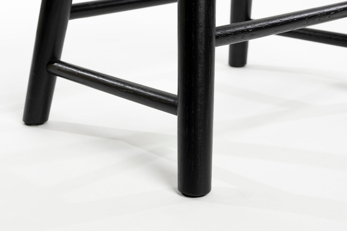 Hocker VANDER in Holz/Schwarz präsentiert im Onlineshop von KAQTU Design AG. Hocker ist von White Label Living