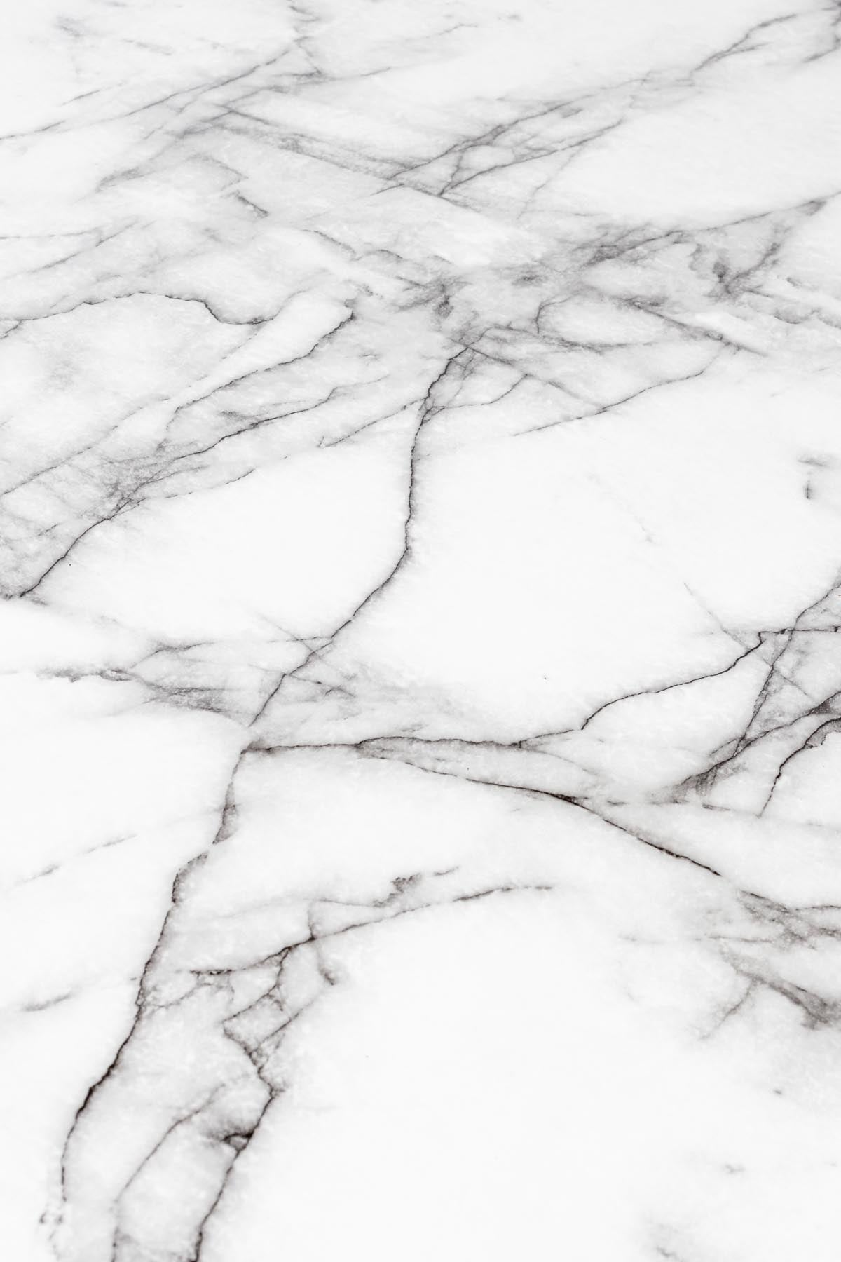Tisch FLORIS in Weiss/Schwarz präsentiert im Onlineshop von KAQTU Design AG. Esstisch ist von White Label Living