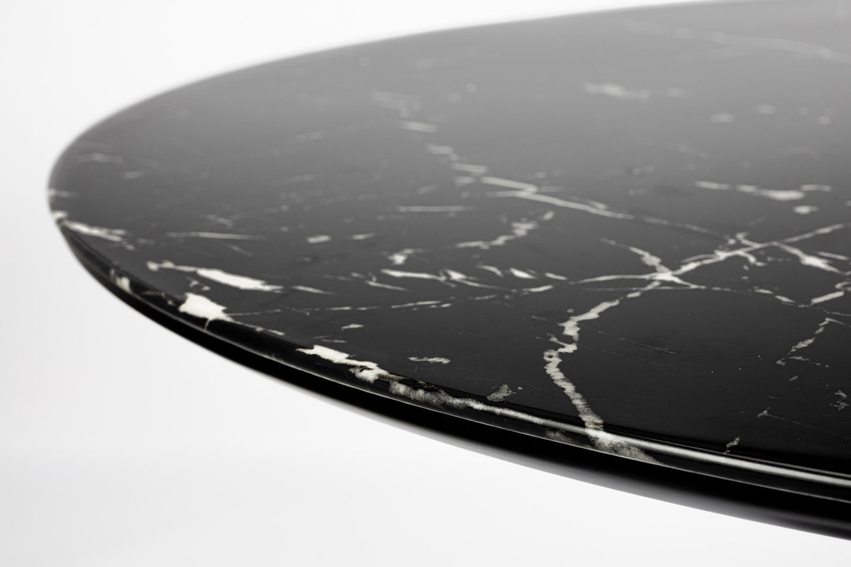 Tisch MARU BLACK in Schwarz präsentiert im Onlineshop von KAQTU Design AG. Esstisch ist von White Label Living