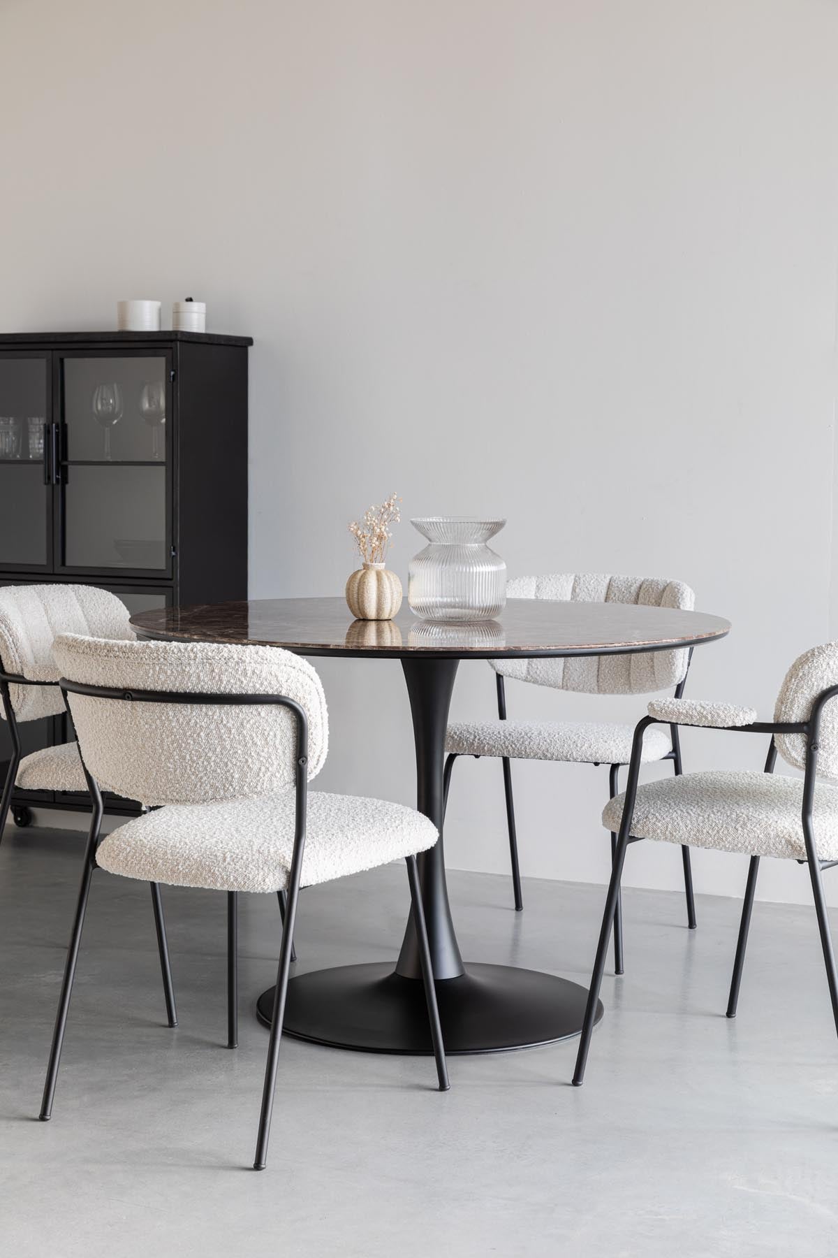 Tisch MARU BLACK in Schwarz präsentiert im Onlineshop von KAQTU Design AG. Esstisch ist von White Label Living