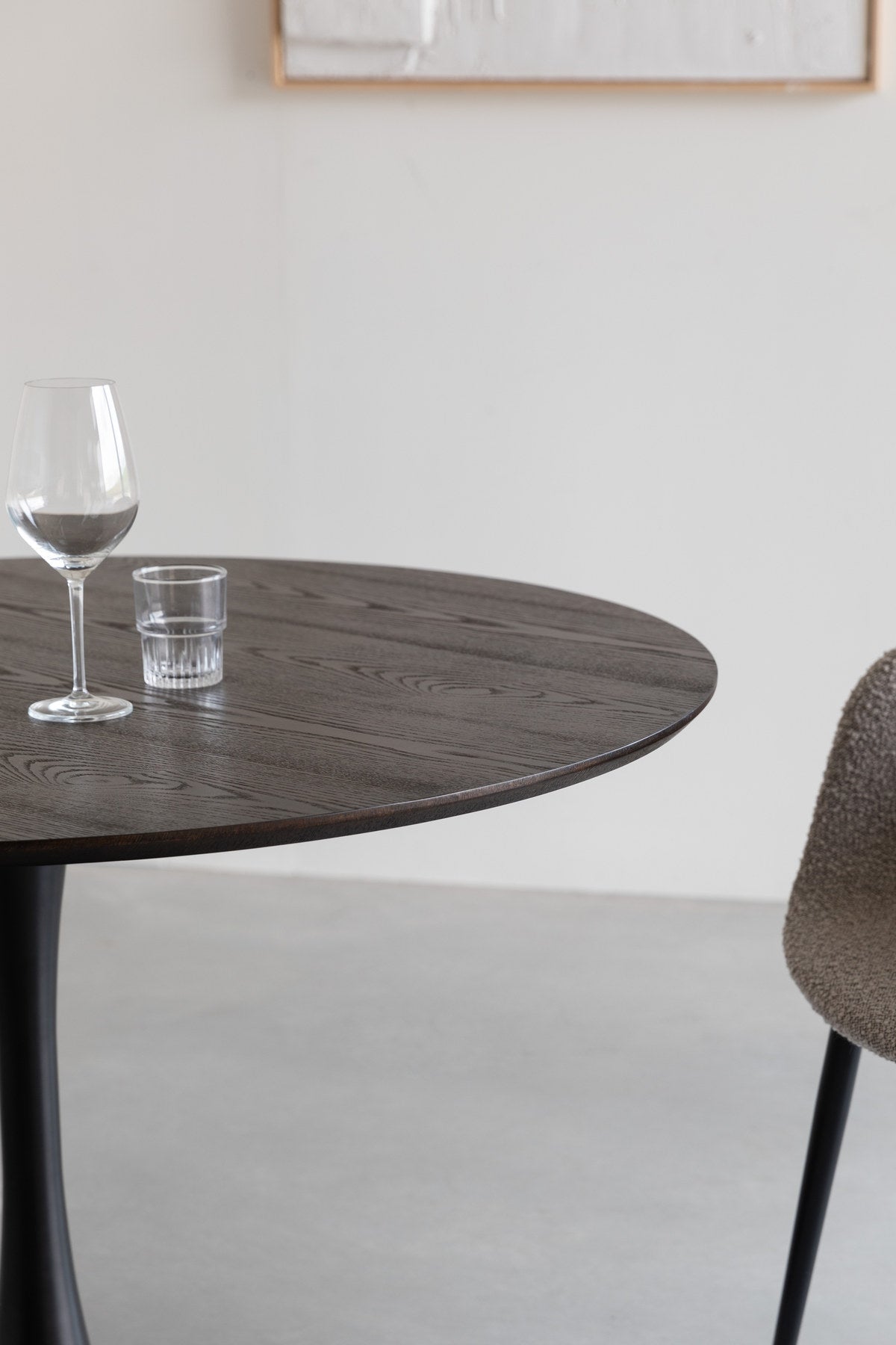 Esstisch Raku in Braun präsentiert im Onlineshop von KAQTU Design AG. Esstisch ist von White Label Living